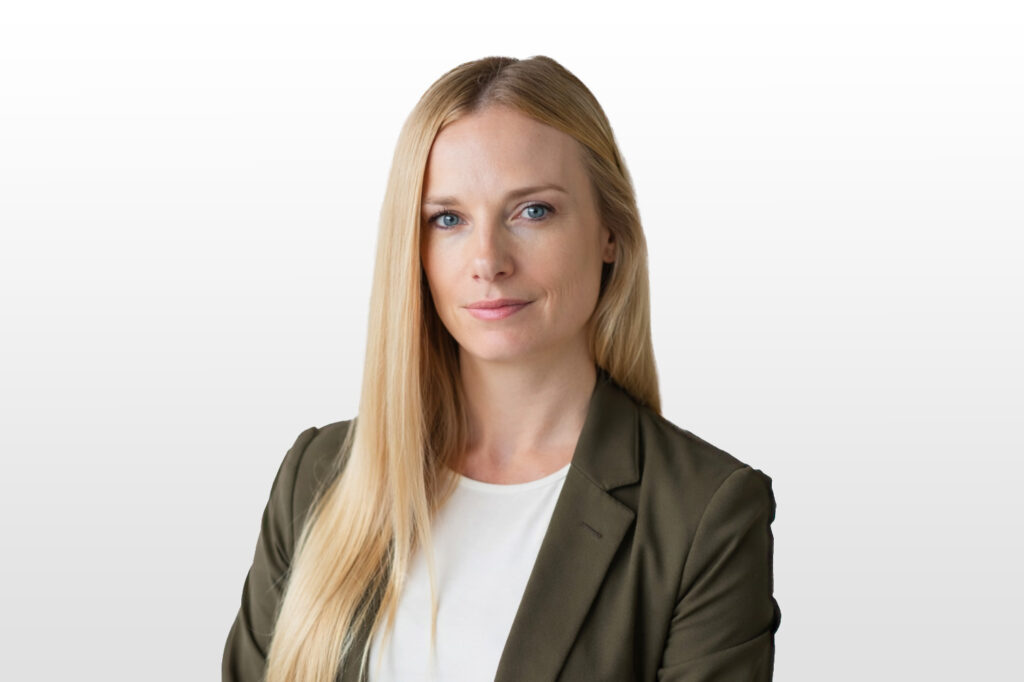 Janna Dalton headshot